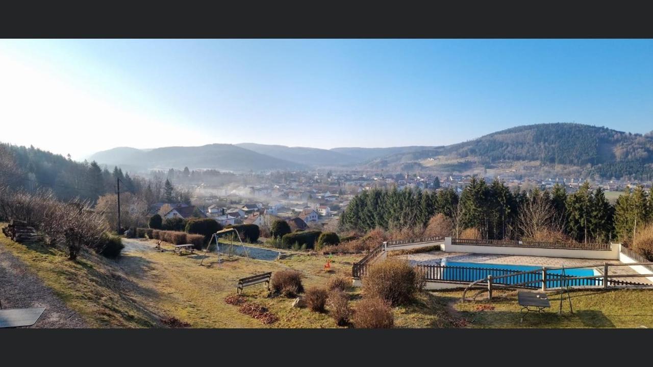 Camping Du Chateau Granges-sur-Vologne Екстер'єр фото