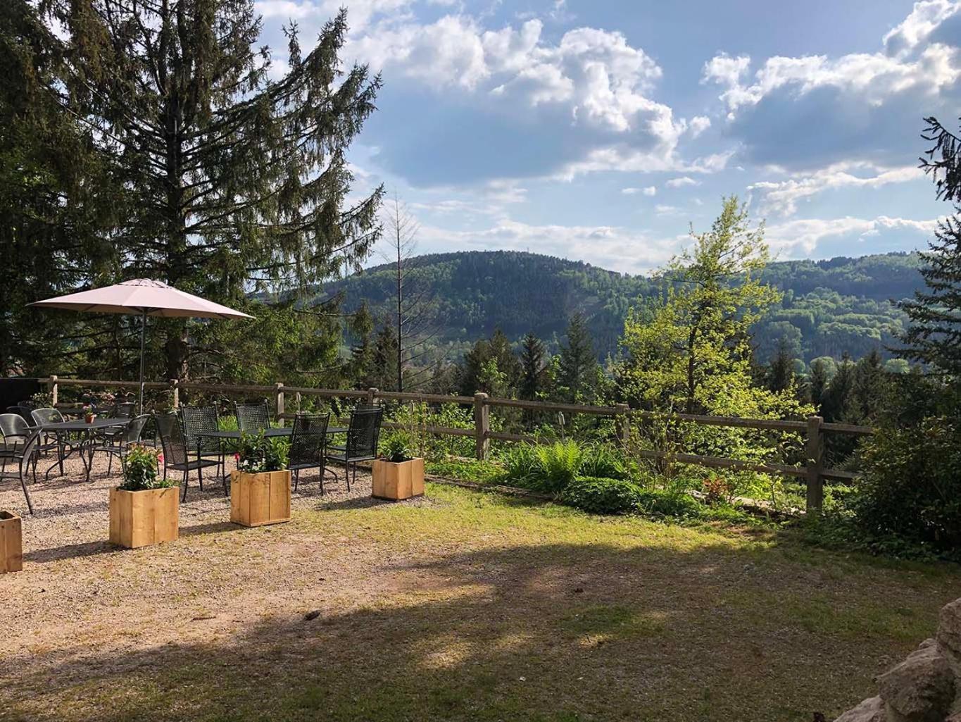 Camping Du Chateau Granges-sur-Vologne Екстер'єр фото