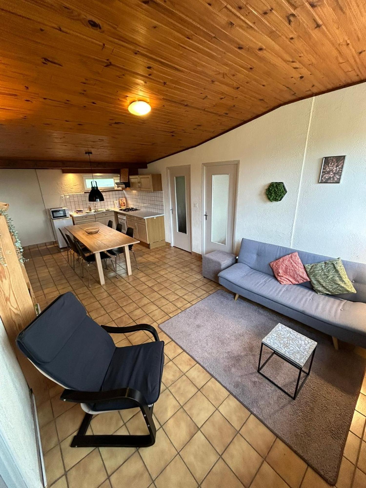 Camping Du Chateau Granges-sur-Vologne Екстер'єр фото