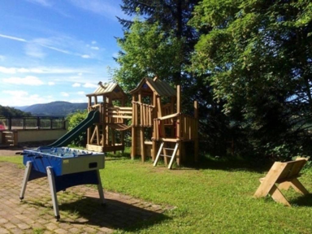 Camping Du Chateau Granges-sur-Vologne Екстер'єр фото